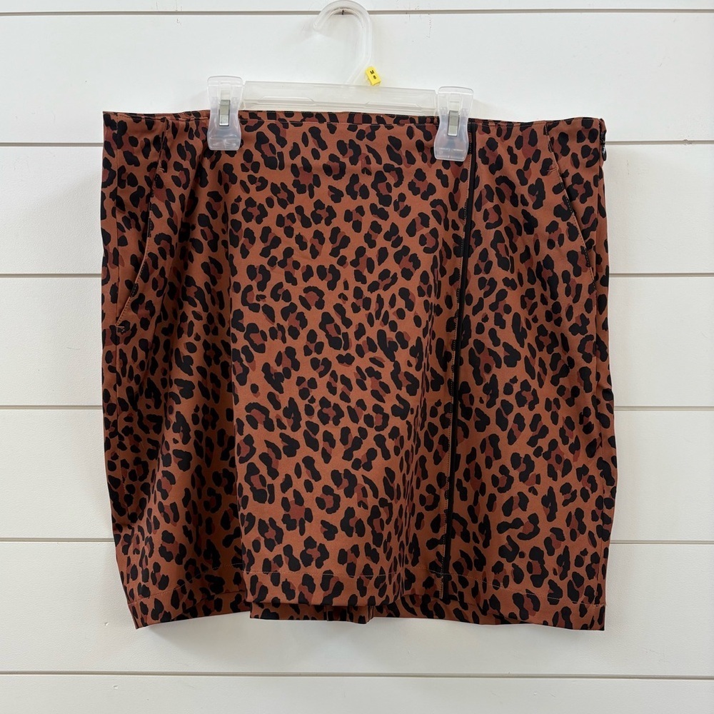 Lady Hagen Leopard Print Mini Athletic Skort
